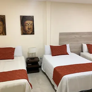 Hotel Mercedes Airport-quito Tababela